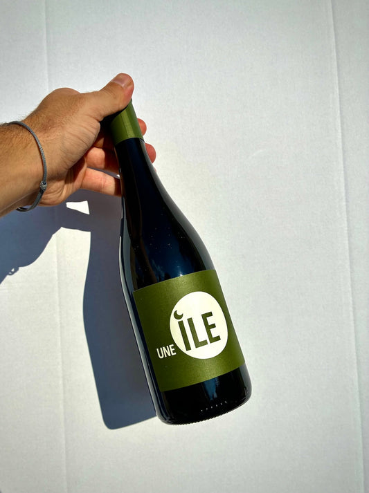 Rouge - Une Île 2023, Vin de France